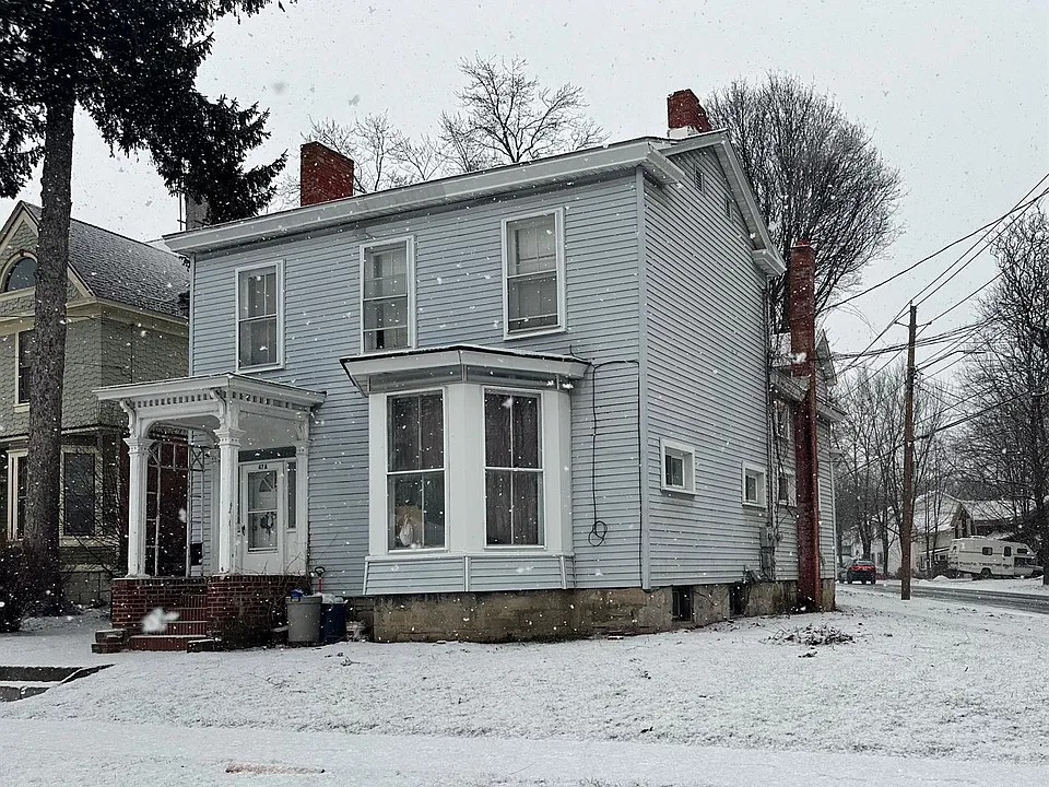 47 Grover St