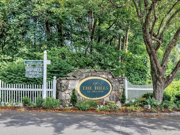 207 Windgate Circle #C, Monroe, CT 06468