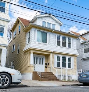 51 Chelsea Ave, Newark, NJ, 07106