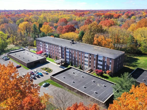 3066 Kent Rd APT 309, Stow, OH 44224