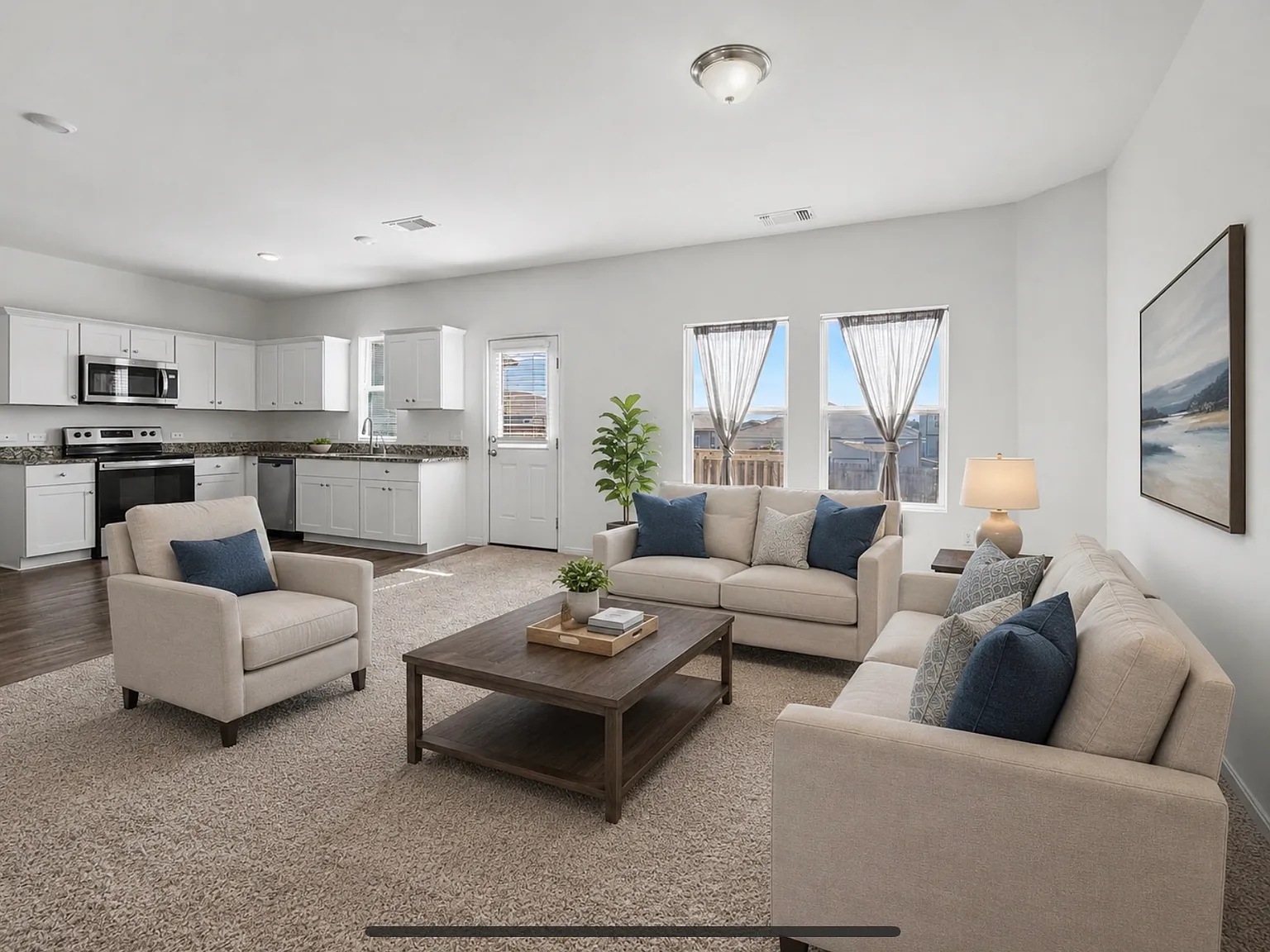 3 bed, 1638 sqft, $1,600 — Photo 2