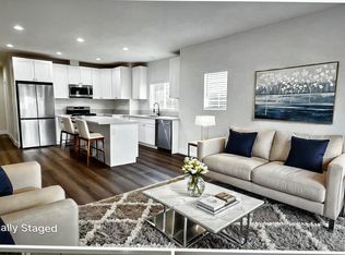230 N Burlington Ave #A, Los Angeles, CA 90026