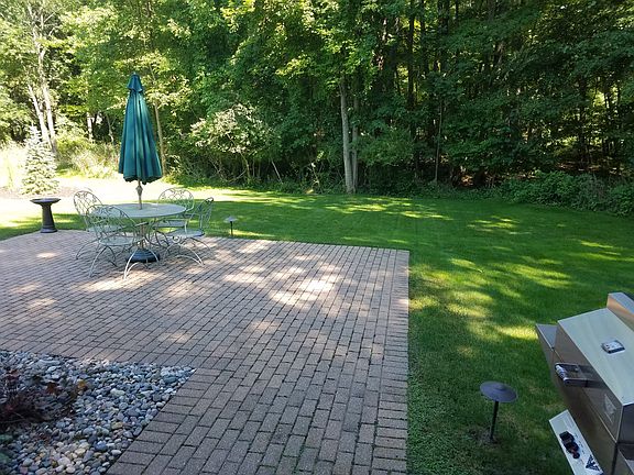 5th image of 196 Deer Path Ln