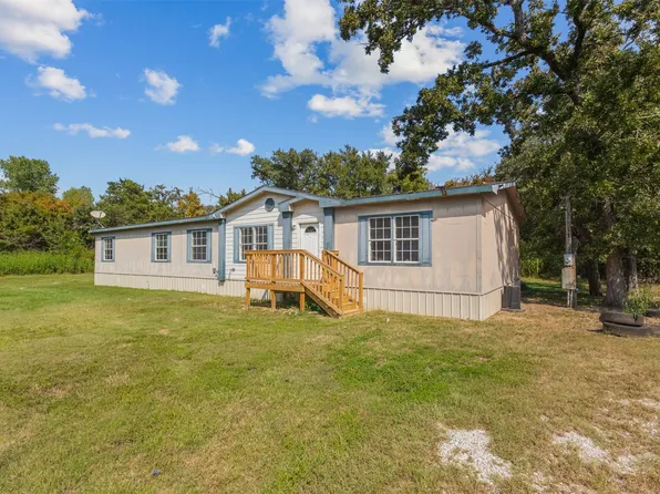 901 County Road 2406, Kemp, TX 75143