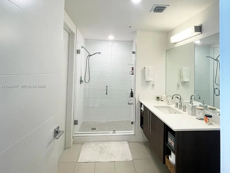 7875 NW 107th Ave #605 — Photo 9