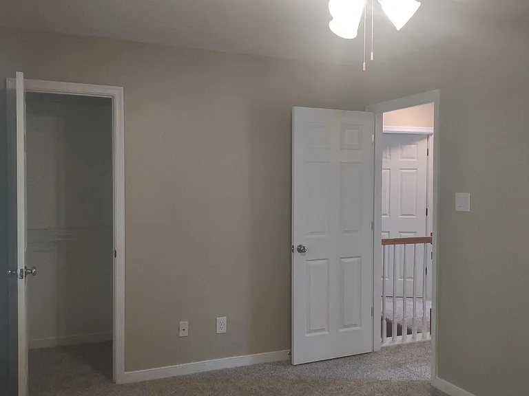 9606 Lockberry Ridge Loop — Photo 32