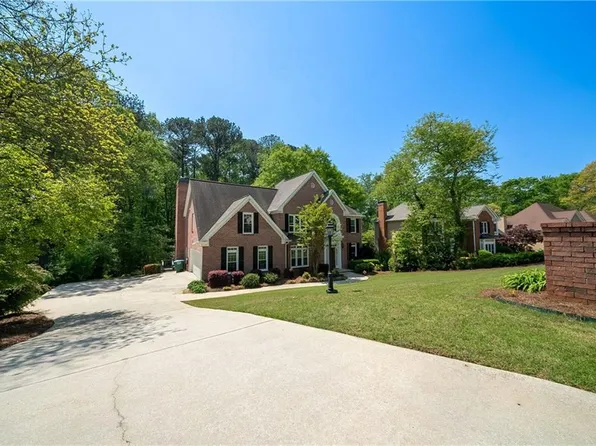 4320 Royal Mustang Way, Snellville, GA 30039