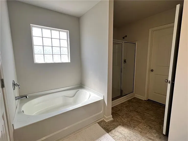 167 Fernbrook Trl — Photo 9