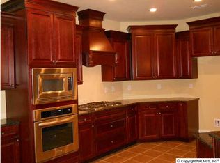 72 Walnut Cove Blvd, Huntsville, AL 35824