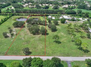 46 Country Rd S, Golf, FL 33436
