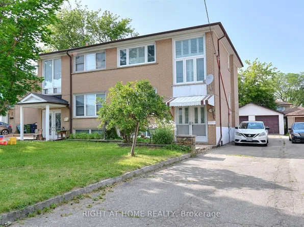 50 Chalkfarm Dr, Toronto, ON M3L 1L2