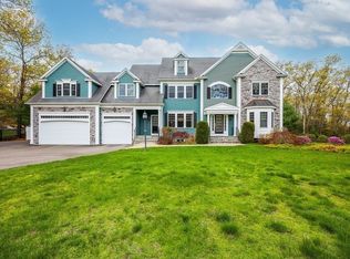 13 Dutchess Rd, Franklin, MA 02038
