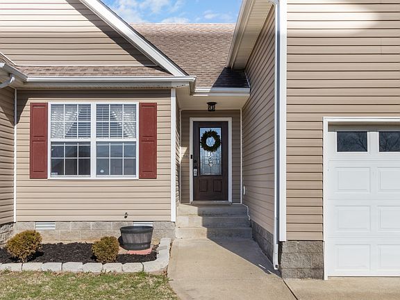 2nd image of 1157 Snoopy Dr