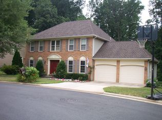 11872 Fawn Ridge Ln, Reston, VA 20194