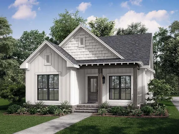 4 New Doris St, Dalton, GA 30721