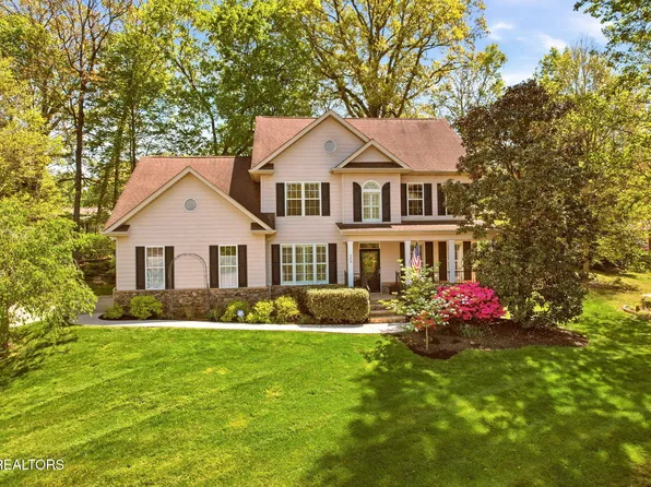 208 Woodland Trace Dr, Knoxville, TN 37934