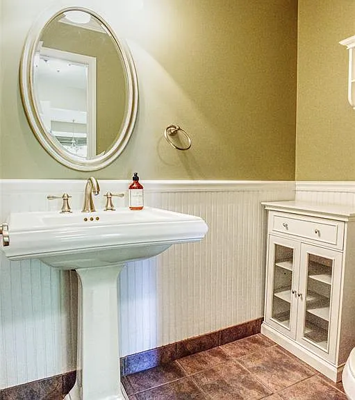 1346 Arbor Creek Dr — Photo 31