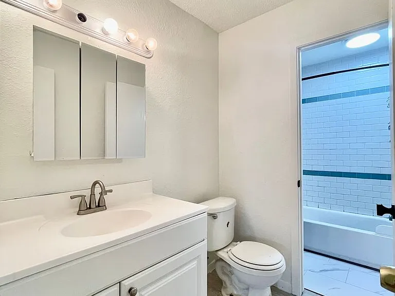 312 Magnolia Dr — Photo 6