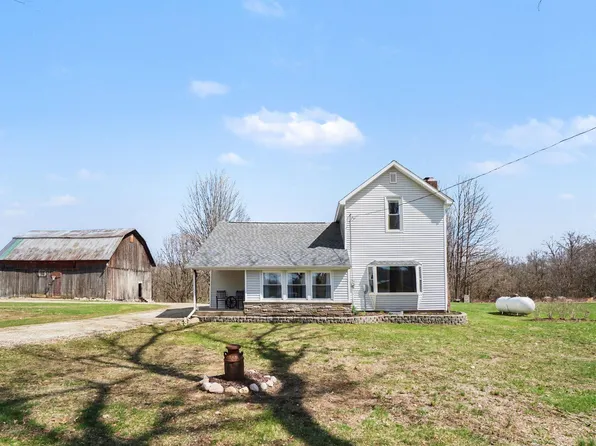 9741 26th St, Gobles, MI 49055