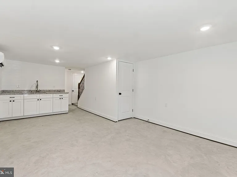 1008 Boyd St — Photo 21