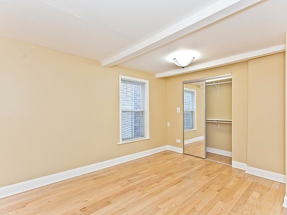 4th image of 3842 N Southport Ave #2JS