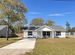 20 Country Blvd, Defuniak Springs, FL 32433