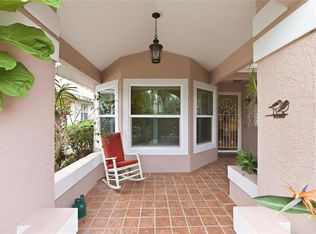 8009 Bobcat Cir, Sarasota, FL 34238