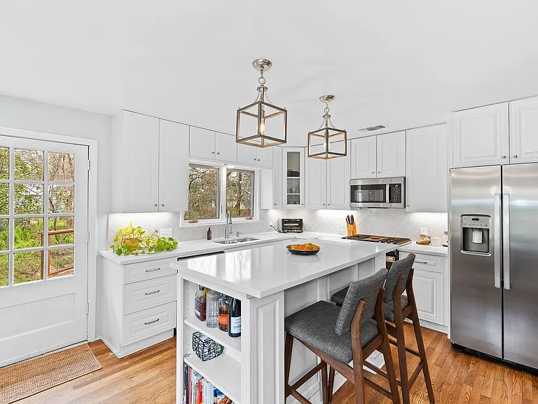 3503 Vineland Dr — Photo 9