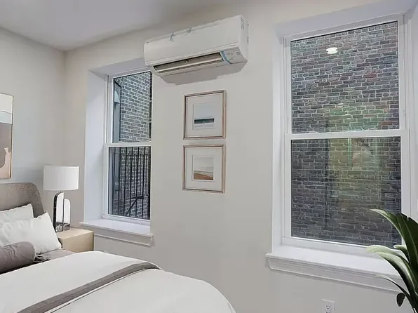 7 Bartlett Pl APT 3, Boston, MA 02113