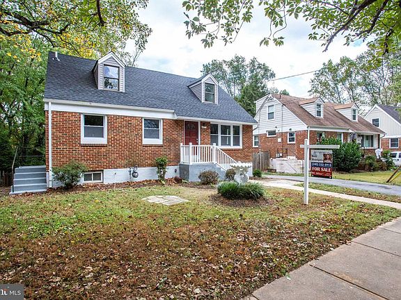 3rd image of 4012 Spruell Dr