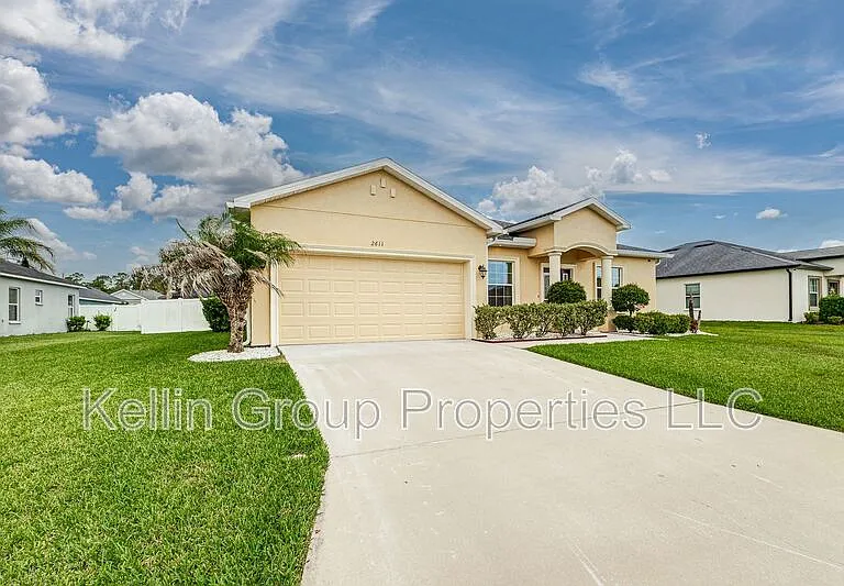 2611 Highlands Creek Way — Photo 1