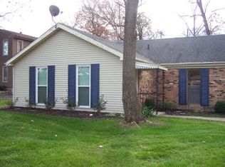 31 Shorewood Dr S, Danville, IL