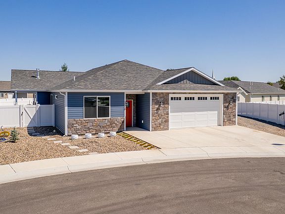 2nd image of 151 Maple Court