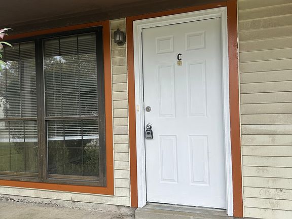 2nd image of 217 Donalynn Dr