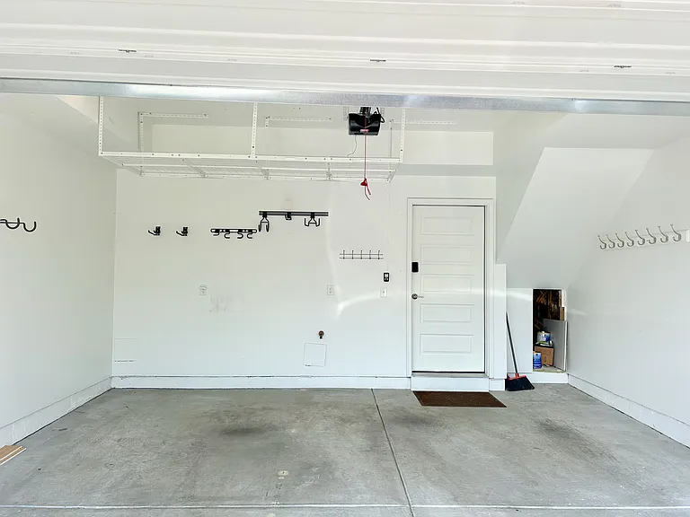 3042 Wilson Ct #1 — Photo 28