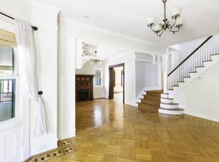 636 E 19th St, Brooklyn, NY 11230