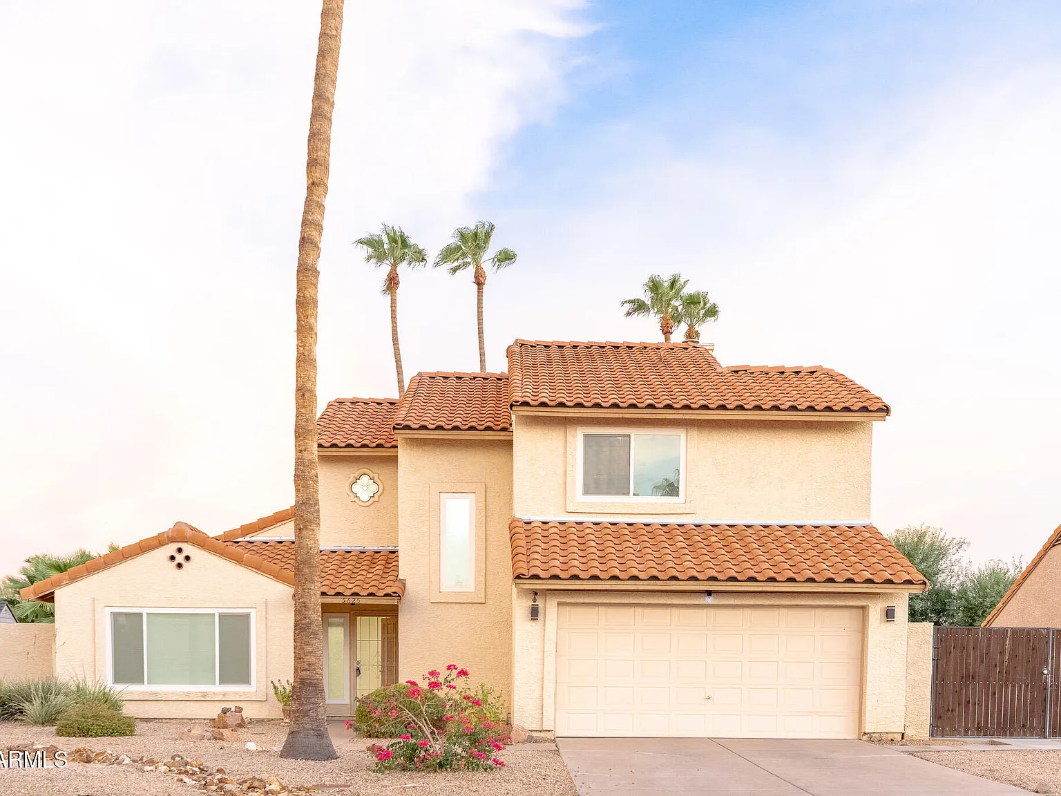 3 bed, 2.5 bath, 2037 sqft, $3,775 — Photo 2