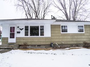 123 S Black Eagle Dr, Mankato, MN 56001