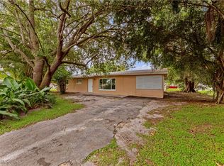 206 Leeland Heights Blvd W, Lehigh Acres, FL 33936
