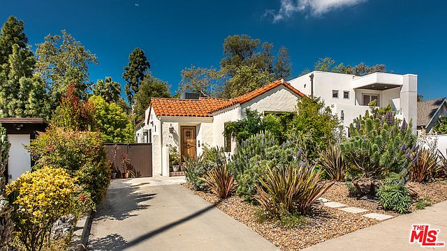 1st image of 917 Wellesley Ave