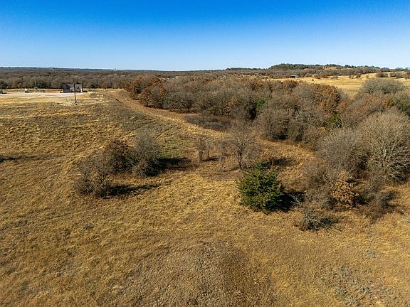 3rd image of TRACT 6 Lazy East Rd