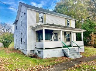 28 Railroad Ave, Homer City, PA 15748
