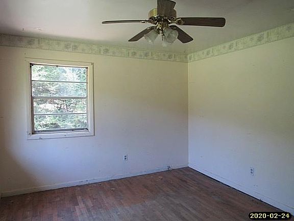 4th image of 129 Wilhelmina Dr