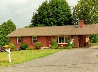 120 Green Acres Rd, Wytheville, VA 24382