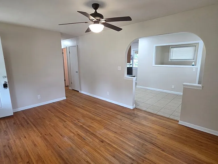 3215 S Chase Ave — Photo 14