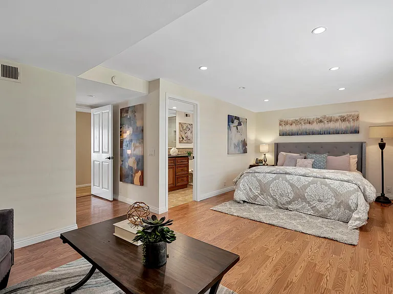 9131 Warfield Dr — Photo 51
