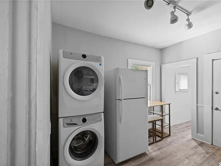 789 Barnett St NE #2 — Photo 13