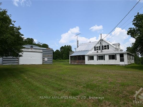 1018 Folger Rd, North Frontenac, ON K0H 2J0