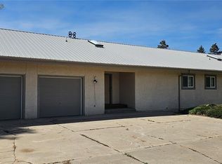8755 Deiffendeffer Rd, Pueblo, CO 81004