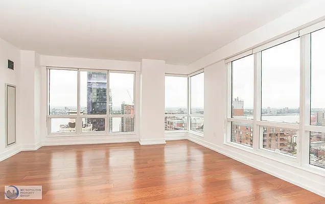 Rented by Metropolitan Property Group | media 39